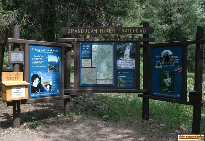 Grandjean Hikers Trailhead