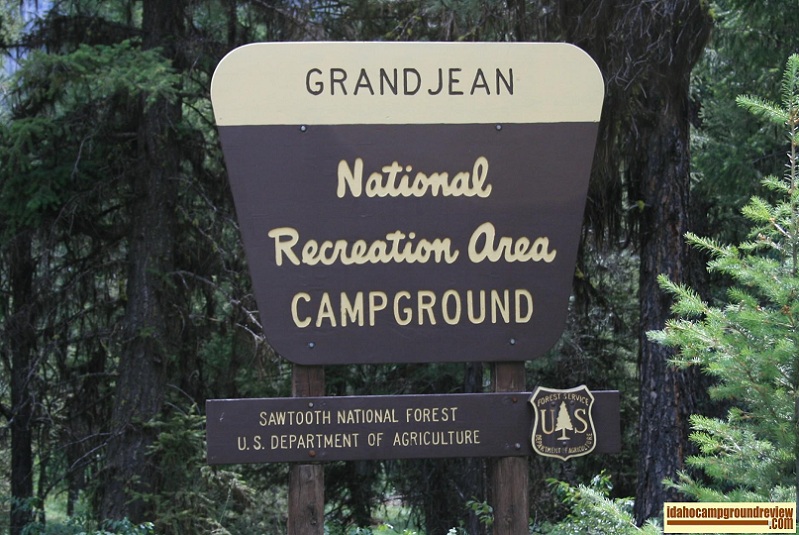 Grandjean Campground sign and info