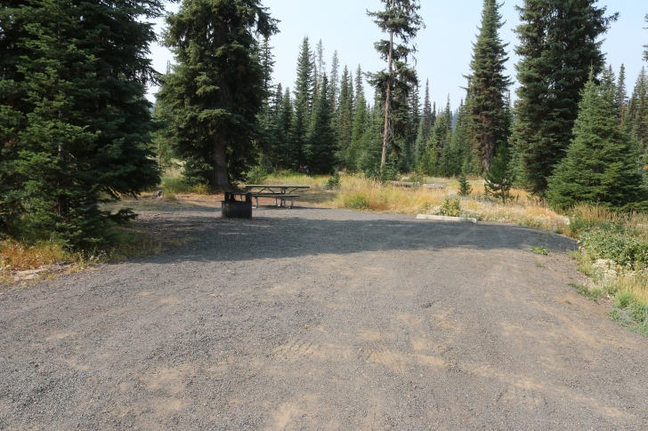 A guide to camping Grouse Campground on Goose Lake in Idaho