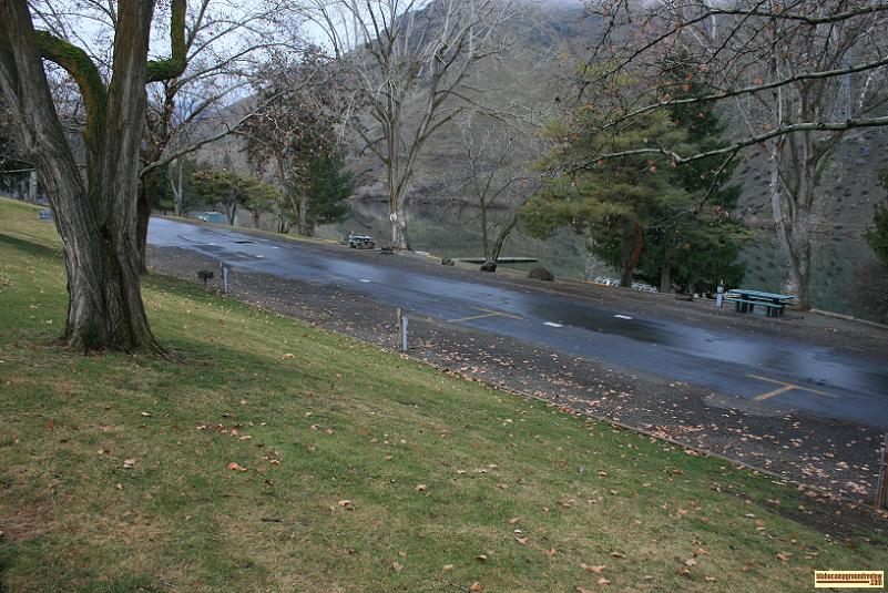 picture of campsites at hells canyon park campground