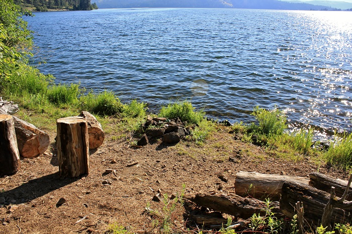 This would be a great spot to fish from.