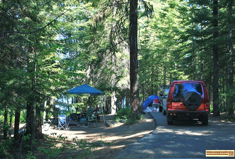 Typical RV or tent cam site in Hollywood point campground on sagehen reservoir, idaho