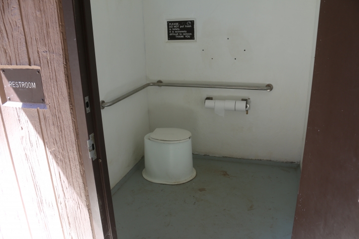 Camping at Hollywood Point Campground on Sagehen reservoir.