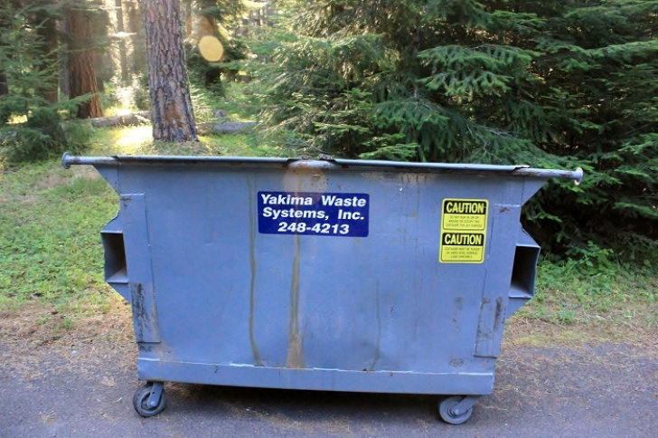 Camping in Washingtons Indian Creek Campground.