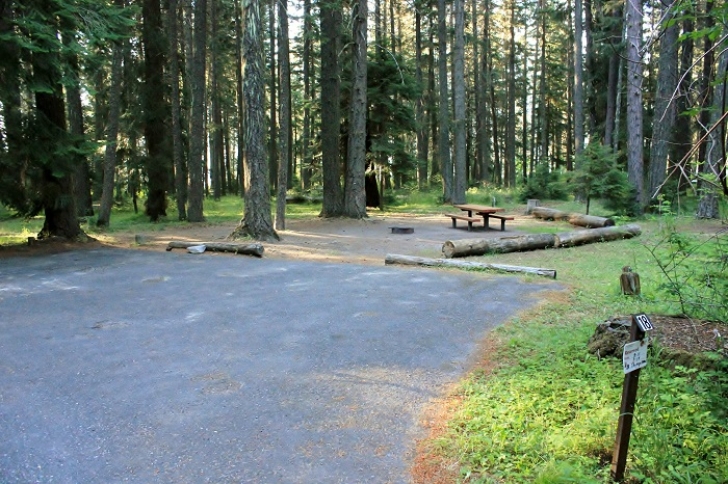 Camping in Washingtons Indian Creek Campground.