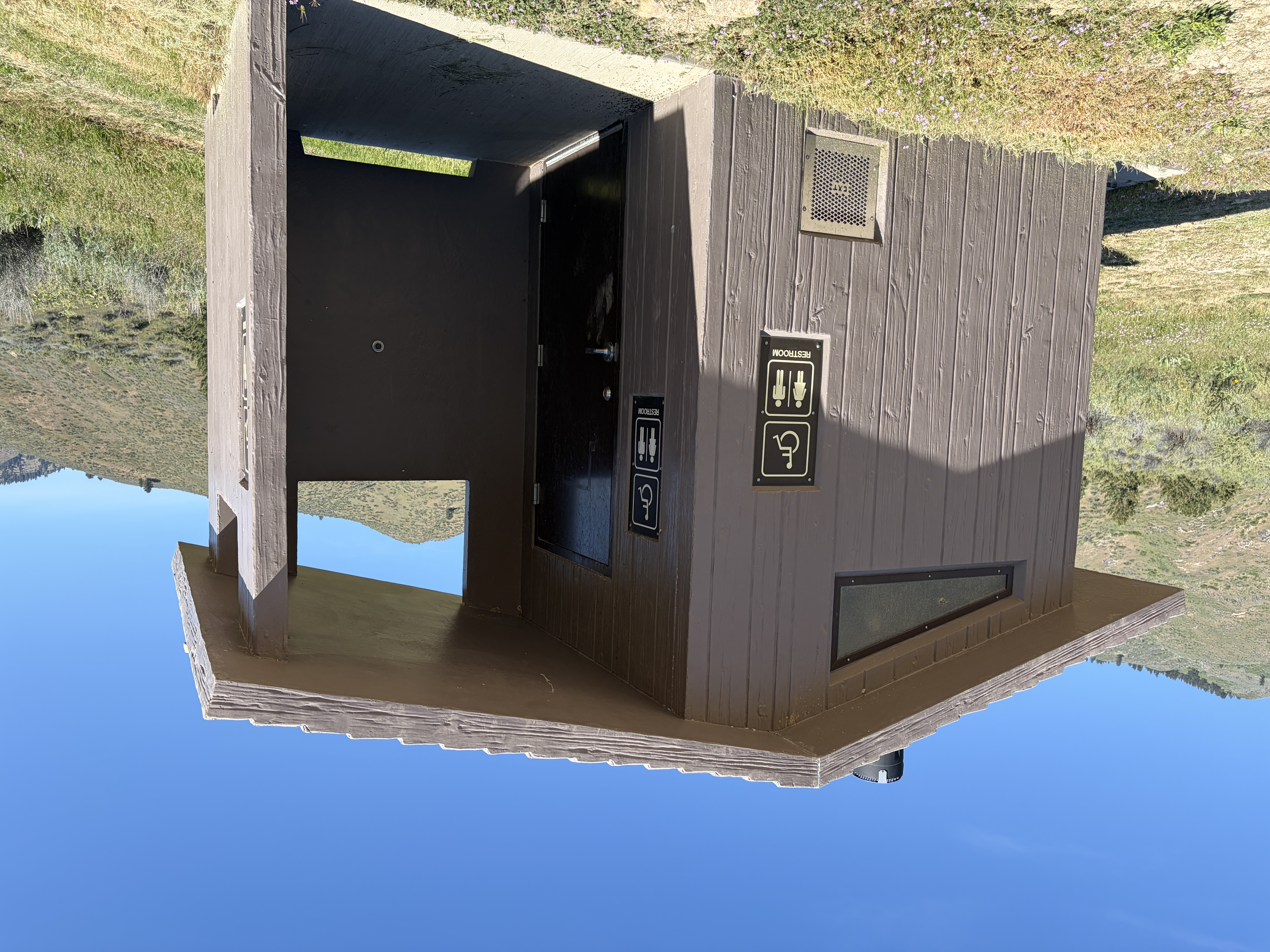 Irish Point - Facilities