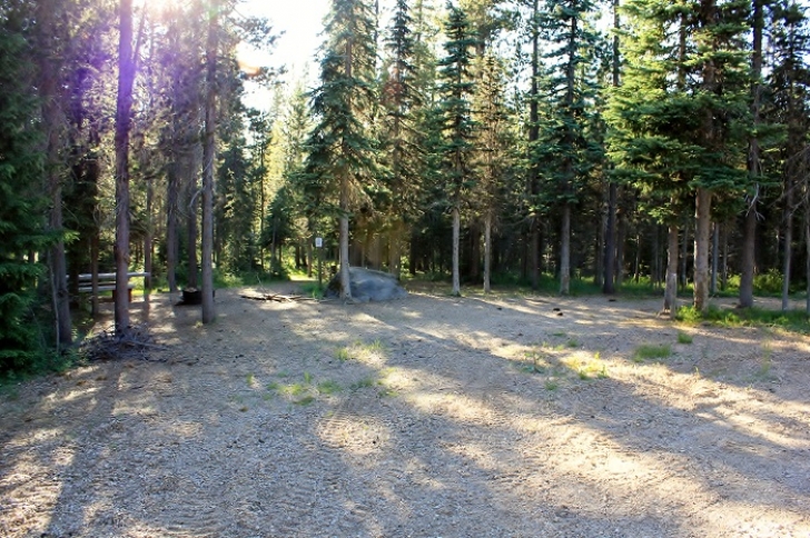 Camping in Washingtons Keenes Horse Campground.