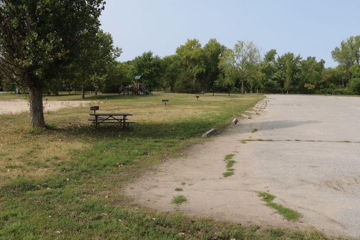 Camping at Louisville State Recreation Area on the Platte River  Nebraska