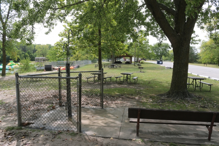 Camping at Louisville State Recreation Area on the Platte River  Nebraska