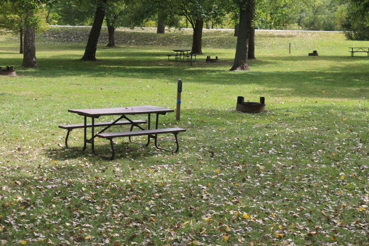 Camping at Louisville State Recreation Area on the Platte River  Nebraska