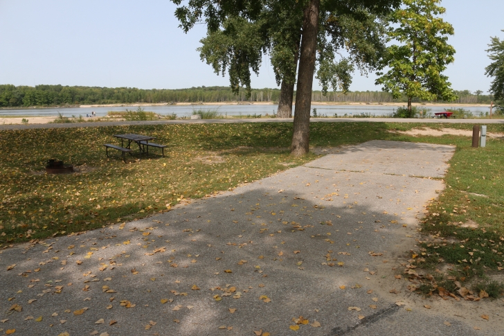 Camping at Louisville State Recreation Area on the Platte River  Nebraska