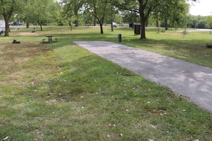 Camping at Louisville State Recreation Area on the Platte River  Nebraska