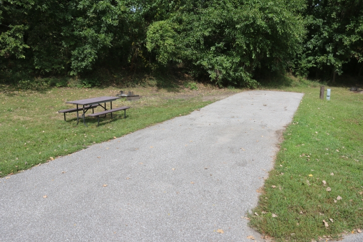 Camping at Louisville State Recreation Area on the Platte River  Nebraska