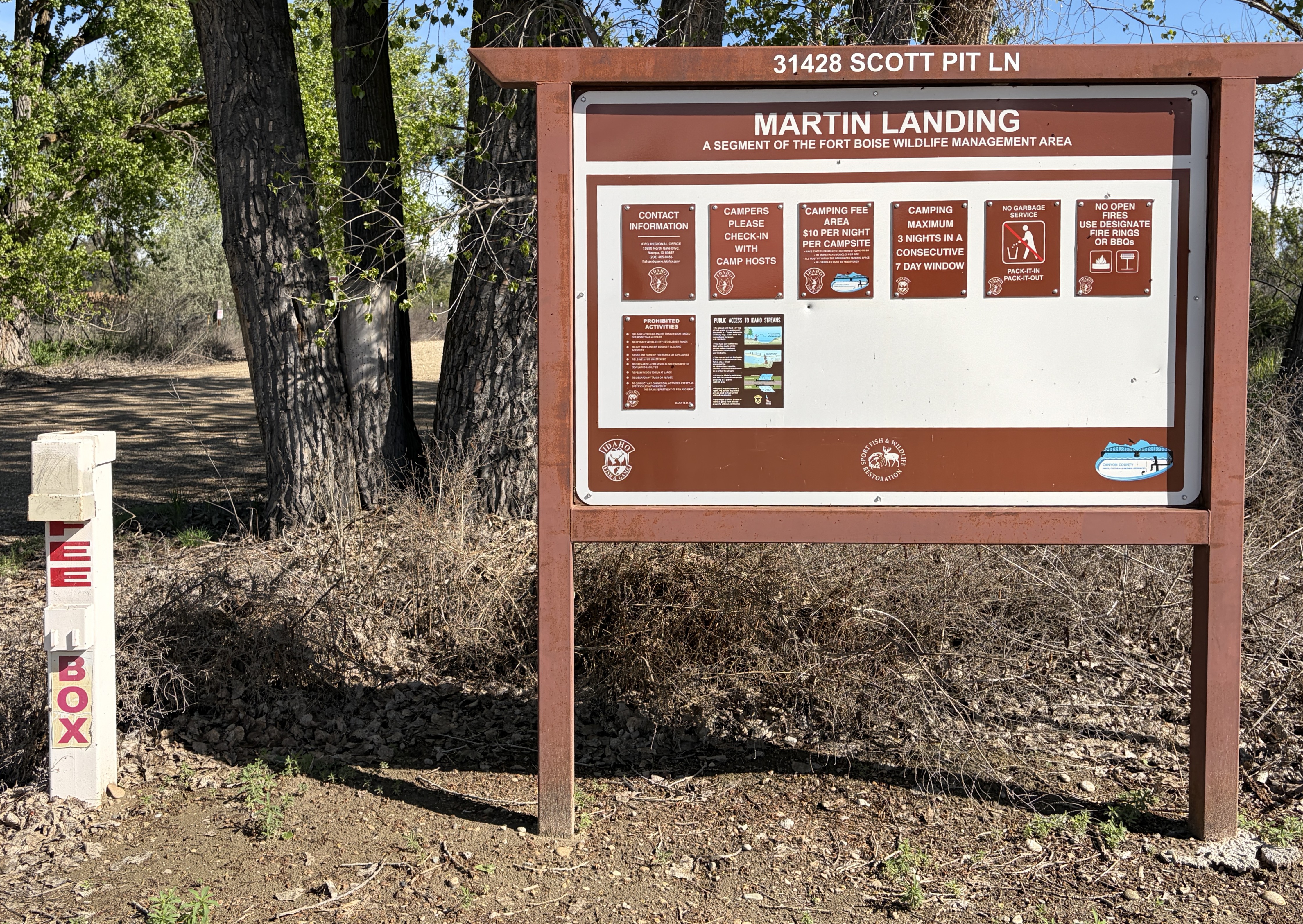 Martin Landing's Signs & Info