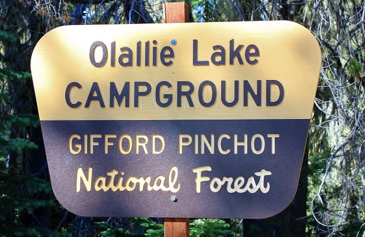 Camping in Washingtons Olallie Lake Campground.