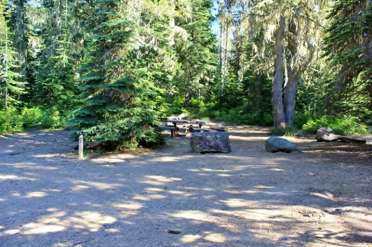 Camping in Washingtons Olallie Lake Campground.