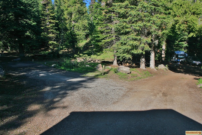 Campsite 8 on the left and 9 on the right.
