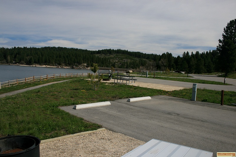 A view of several campsites to give you an idea of what the campground looks like.