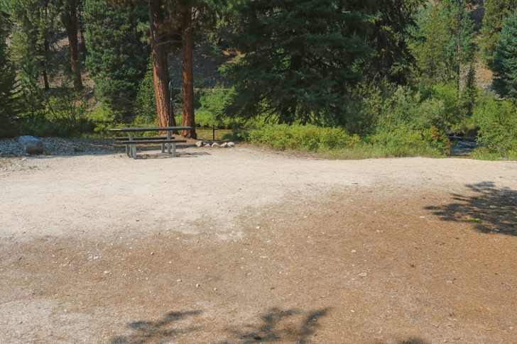 A guide to camping at Riverside Campground Atlanta Idaho.