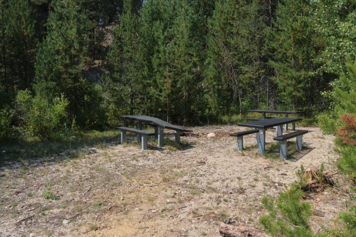 A guide to camping at Riverside Campground Atlanta Idaho.