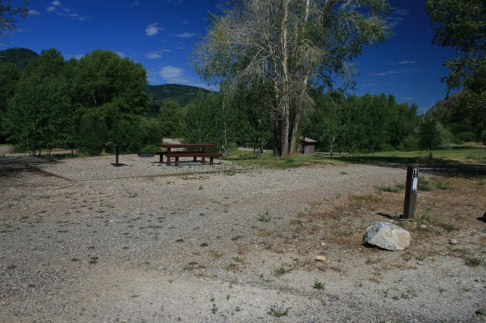 Riverside Park at Palisades Dam