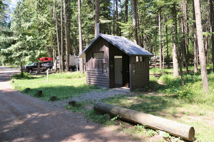 Pictures of the facilities at Round Lake State Park.