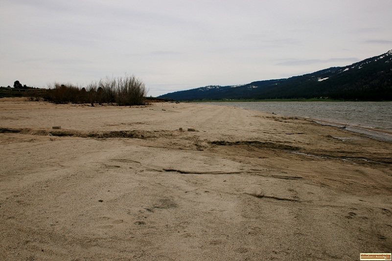 Sage Bluff Campground beach.