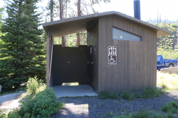 Information about the South Fork Salmon River Campground.