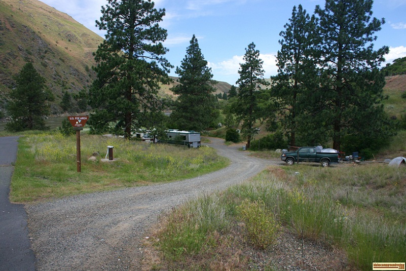 looking down rode into camping area at slate creek recreation site