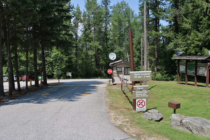 Springy Point Recreation Area - Signs and Info