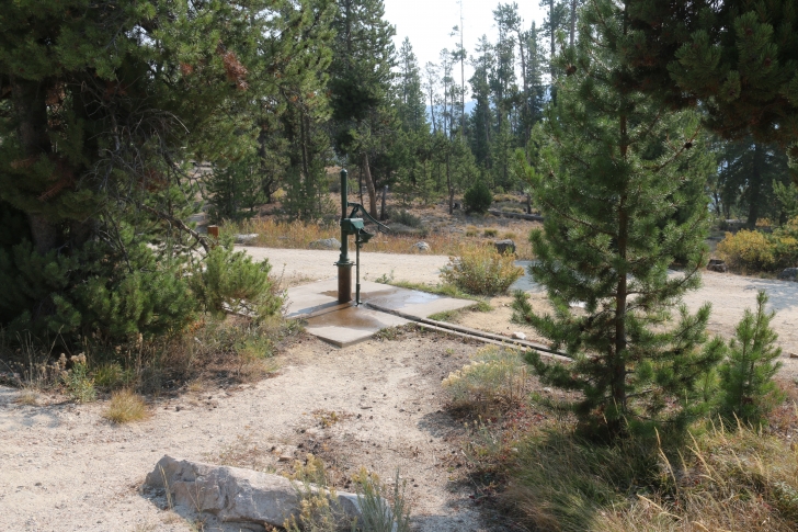 A guide to camping in Stanley Lake Campground Sawtooth Mountains