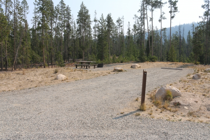 A guide to camping in Stanley Lake Campground Sawtooth Mountains