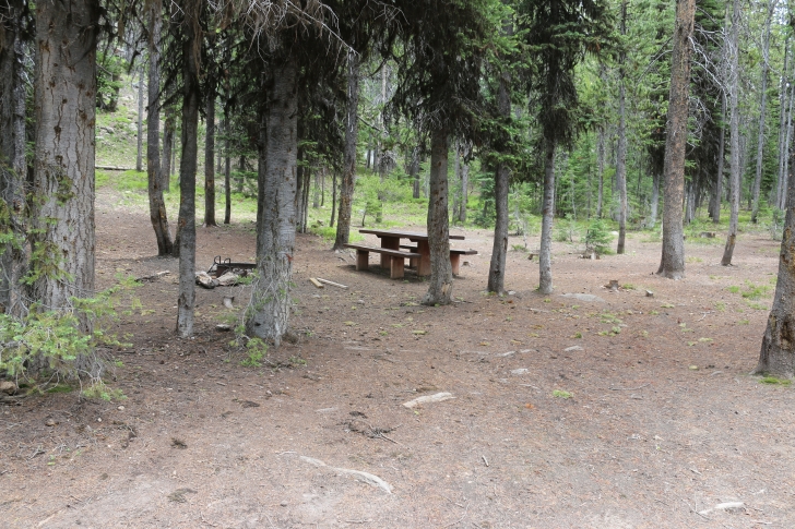 Summit Lake Campground near Warm Lake