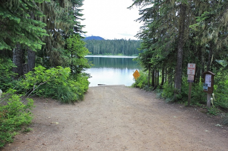 Camping in Washington's Takhlakh Lake Campground.