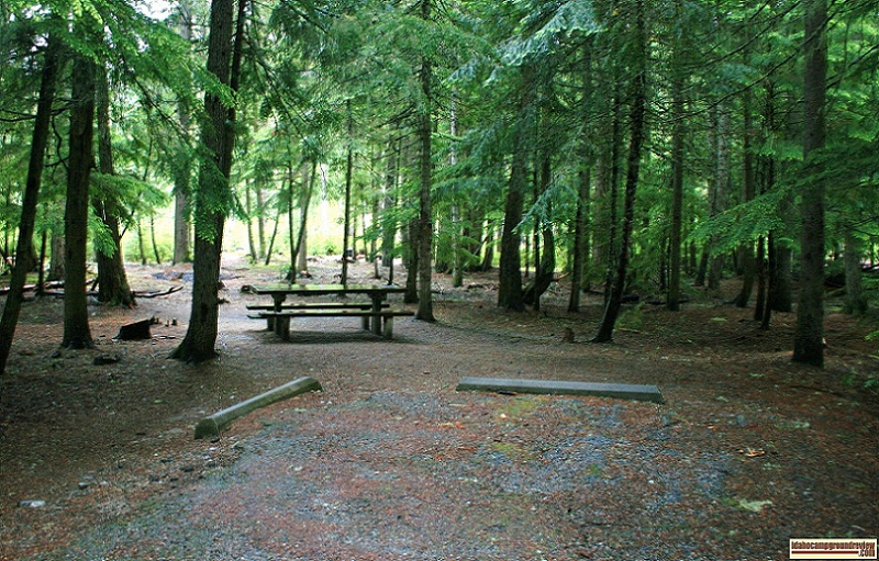 Upper Luby Bay Campground on Priest Lake