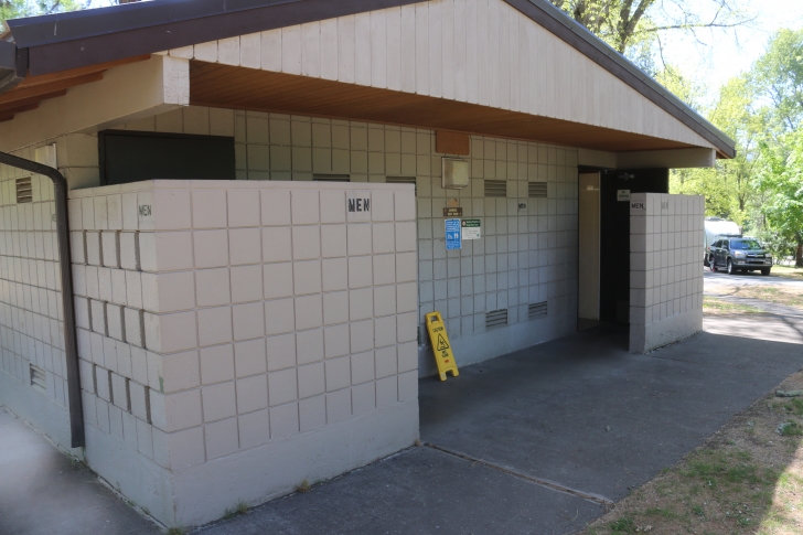 Camping at the Valley of the Rogue State park in Oregon.