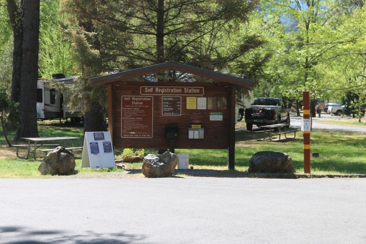 Camping at the Valley of the Rogue State park in Oregon.
