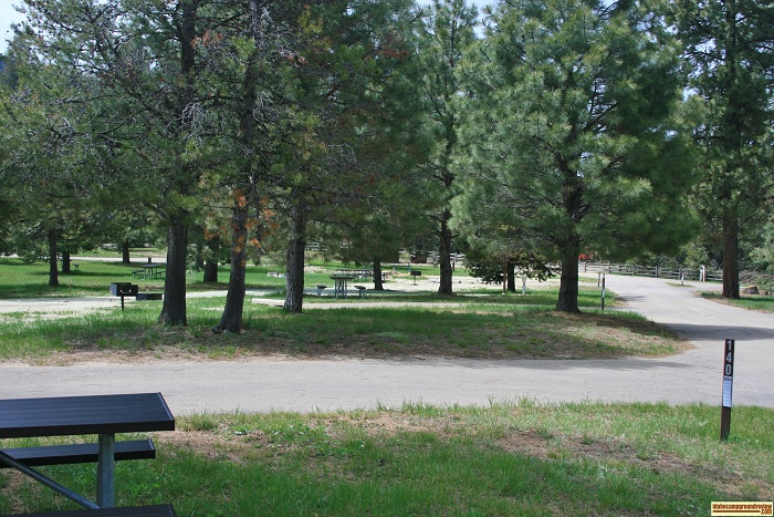 A picture of campsite 140 in West Mountain Campground