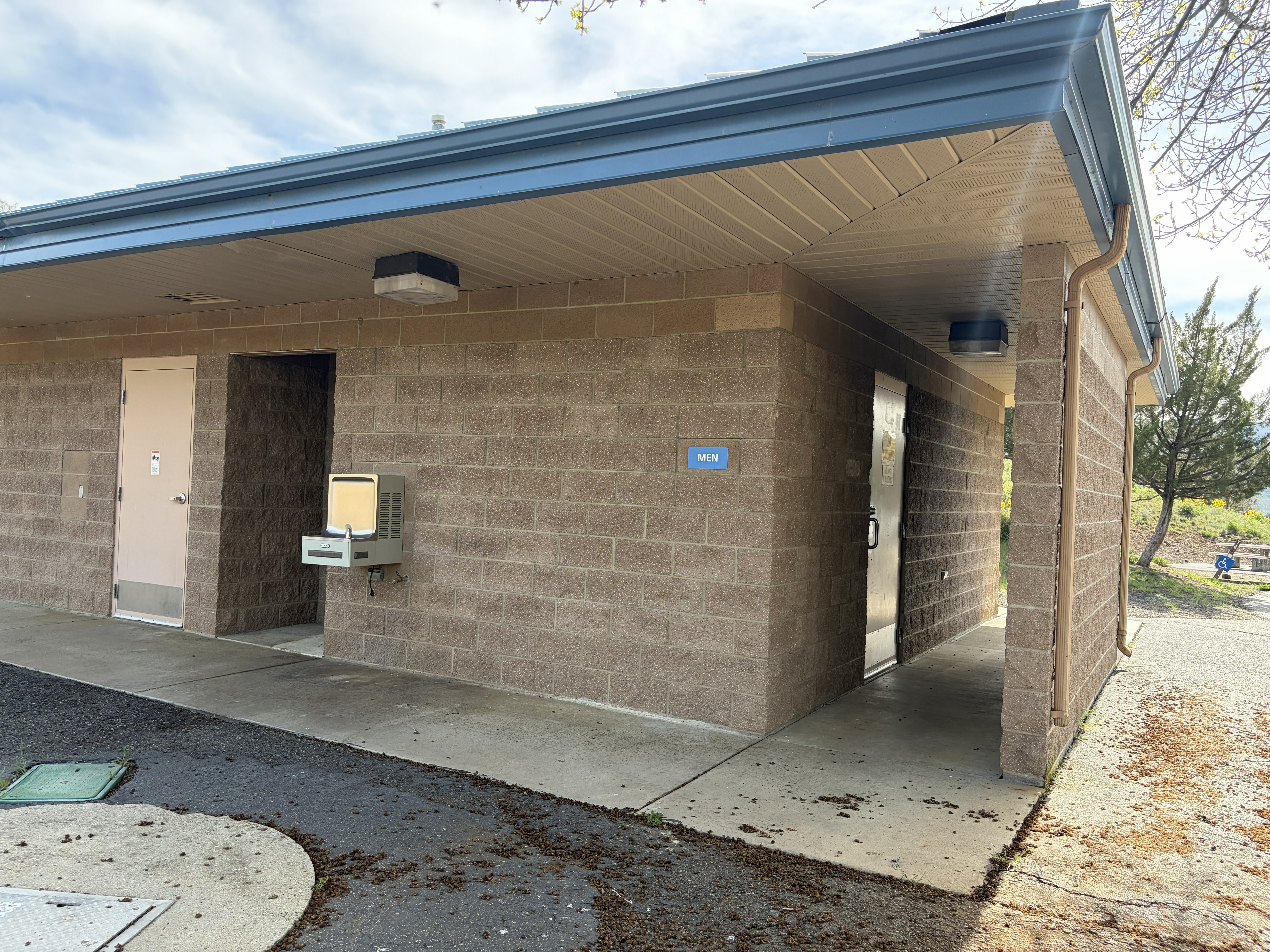 Woodhead Park Campsites