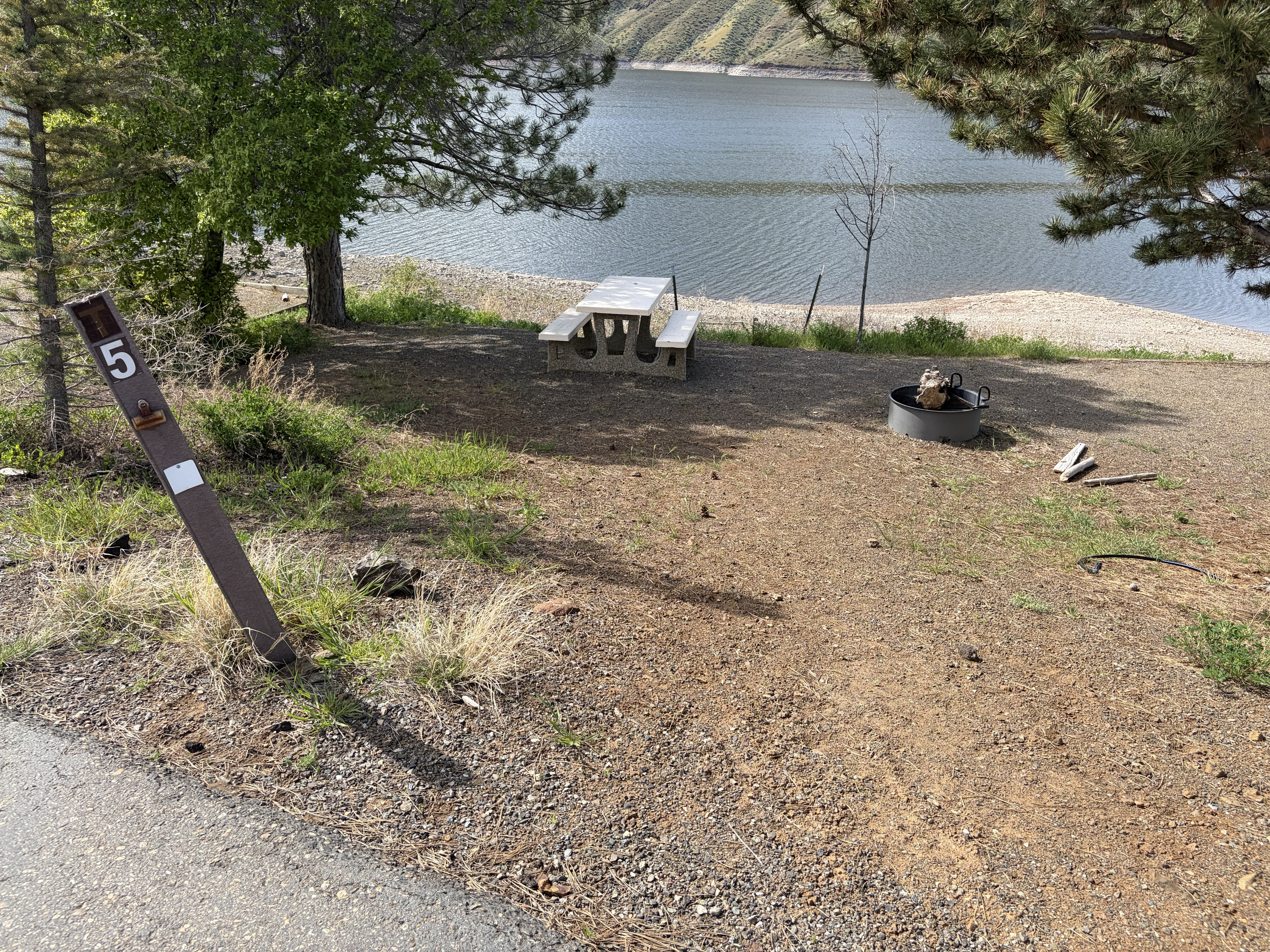 Woodhead Park Campsites