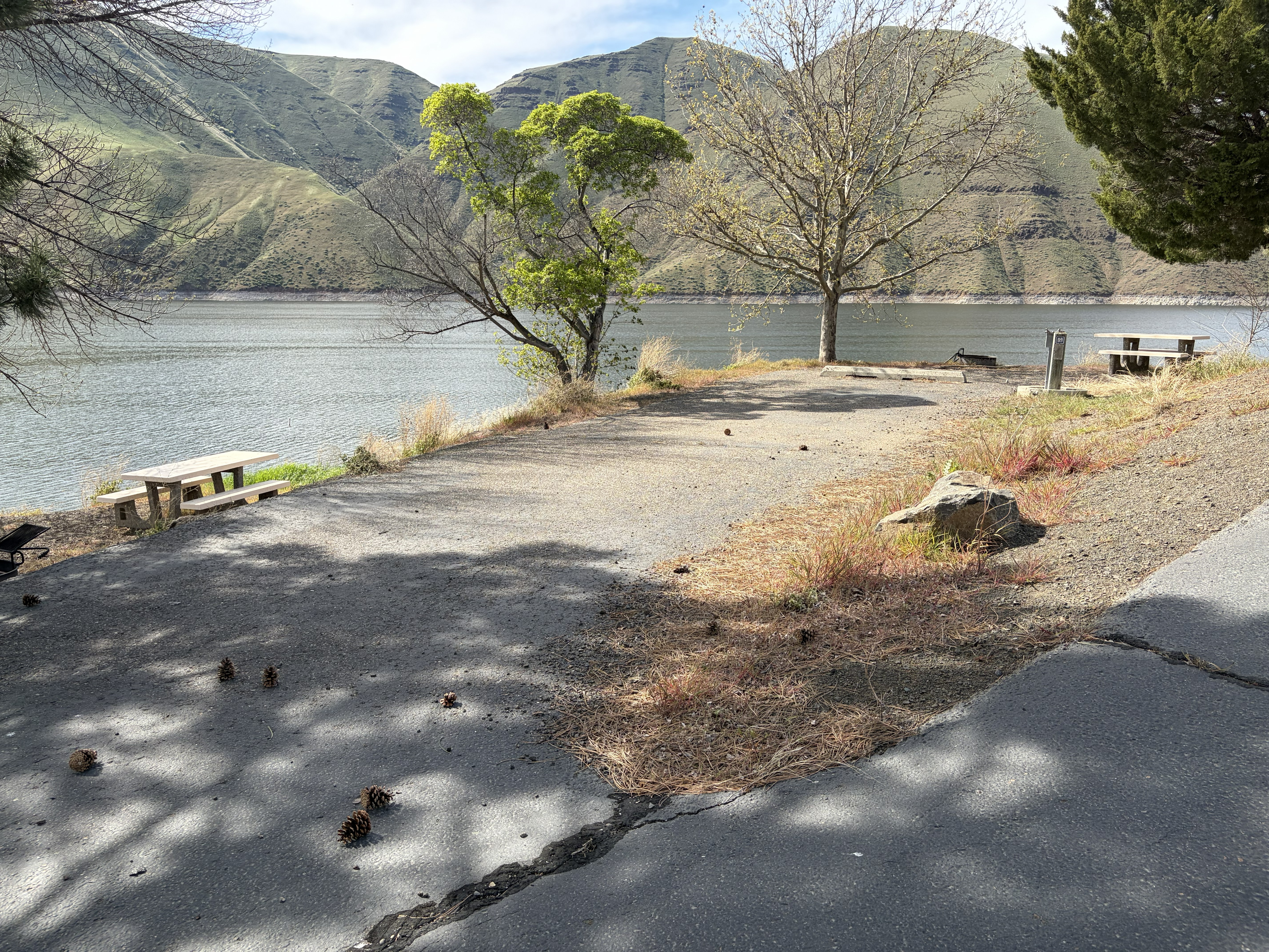 Woodhead Park Campsites