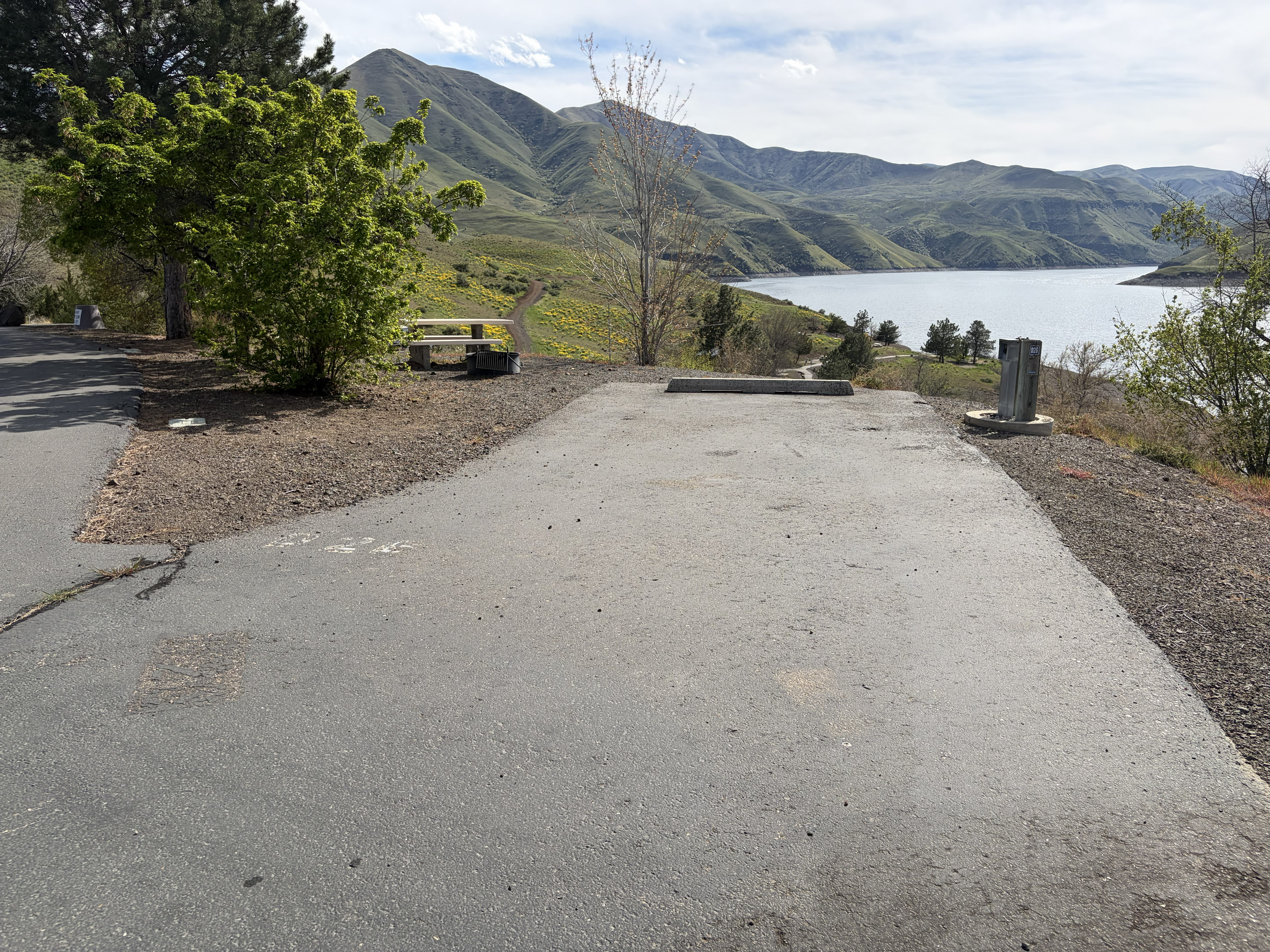 Woodhead Park Campsites