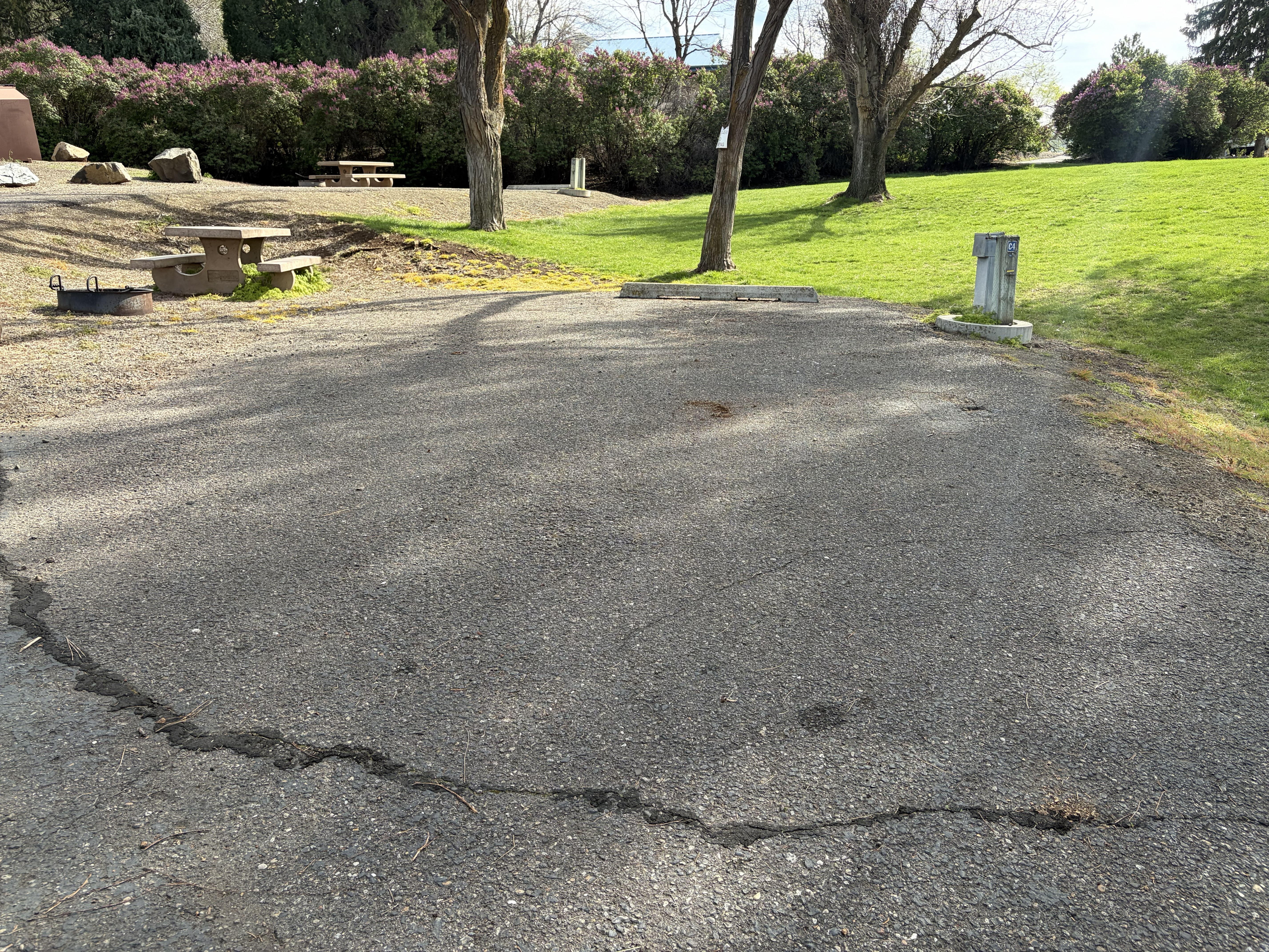 Woodhead Park Campsites