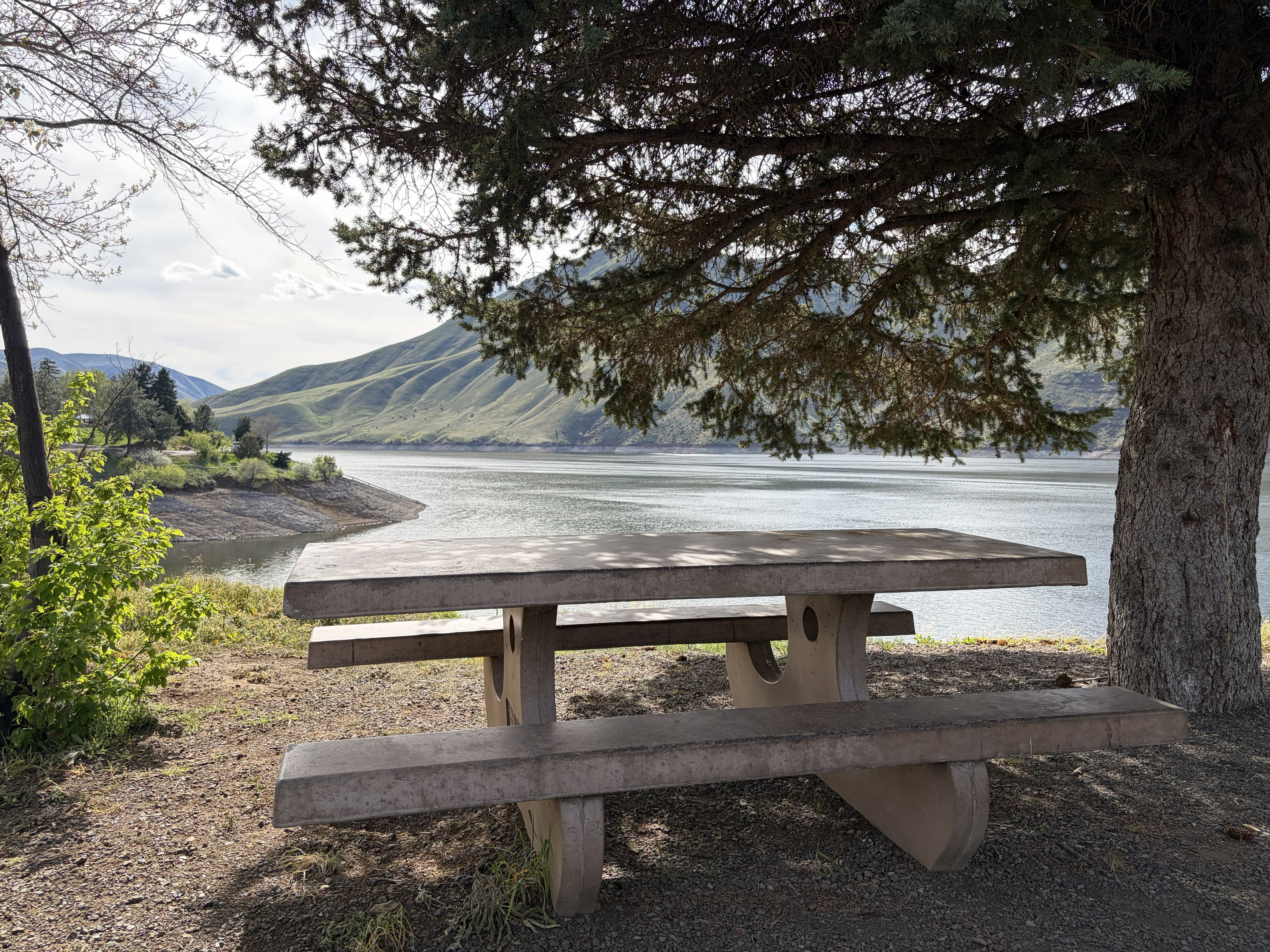 Woodhead Park Campsites