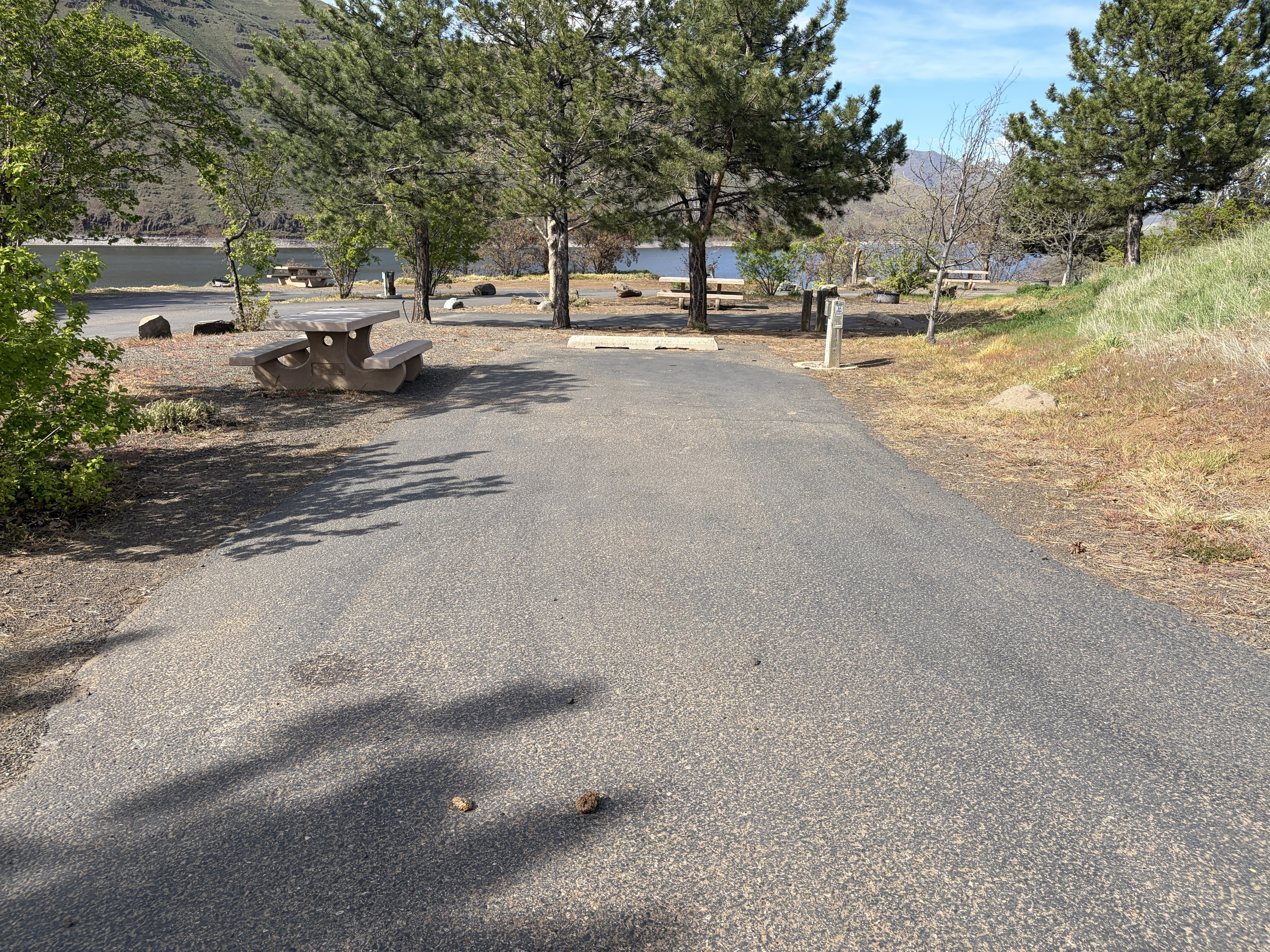 Woodhead Park Campsites