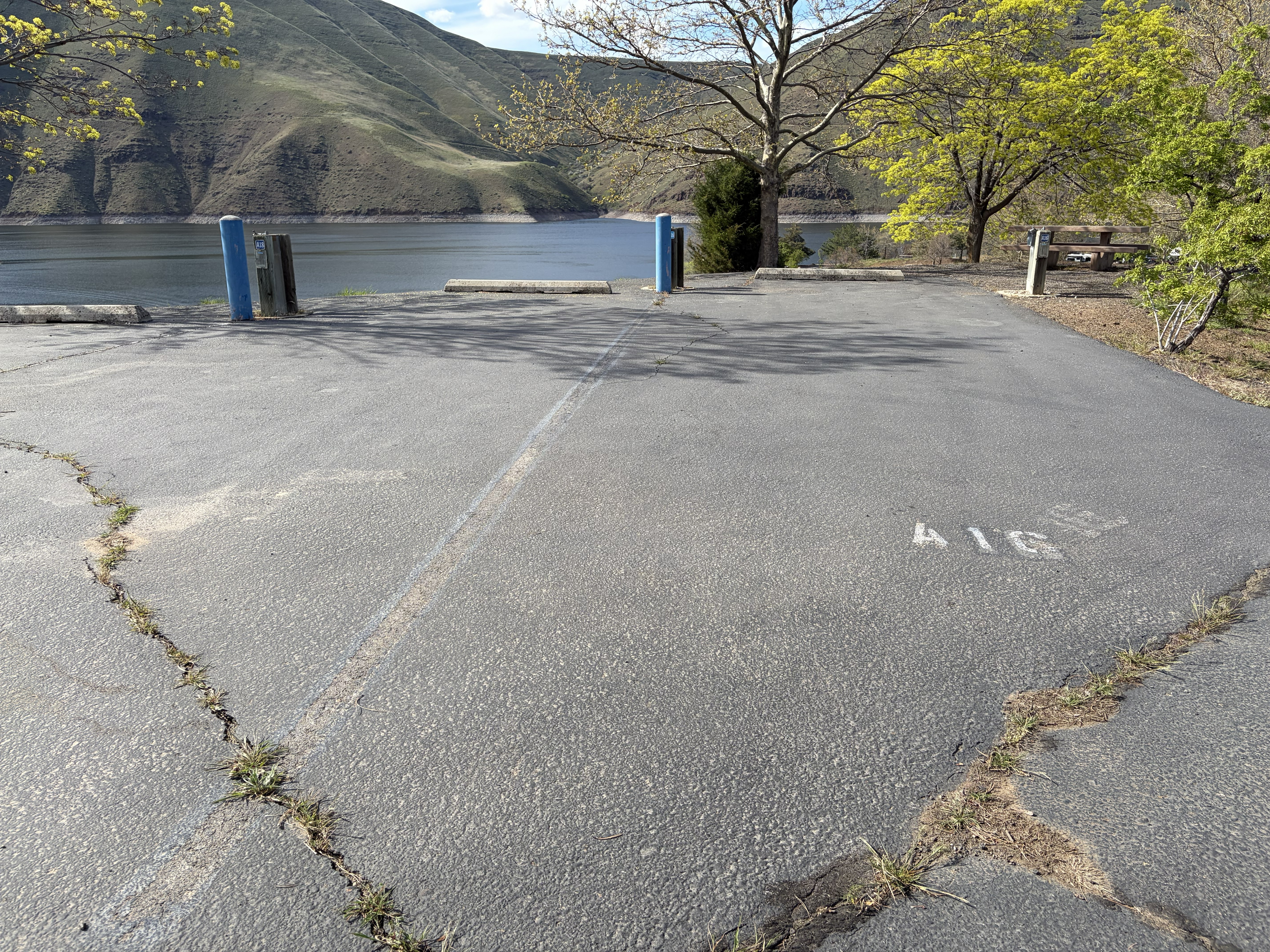 Woodhead Park Campsites