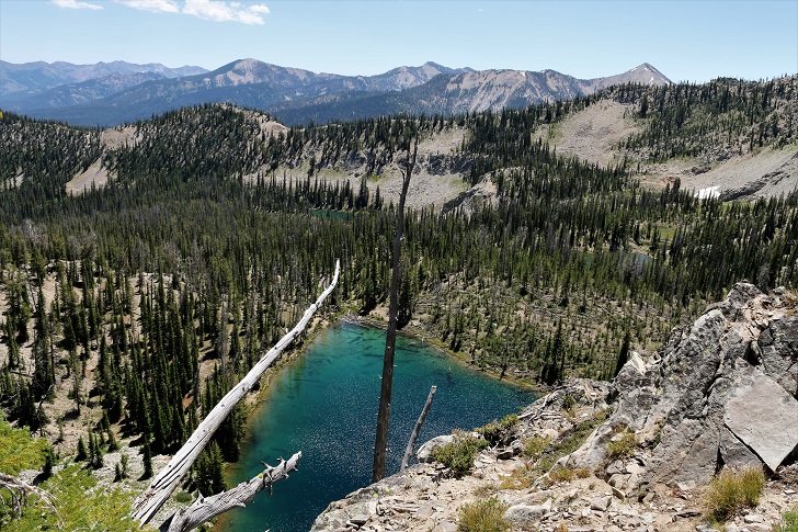 A picture of Cabin Creek Lake from the cliffs above.