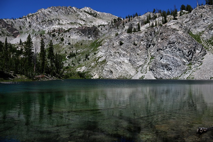 A picture of Cabin Creek Lake.