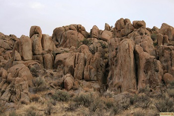 picture of weathered rocks on hard trigger creek