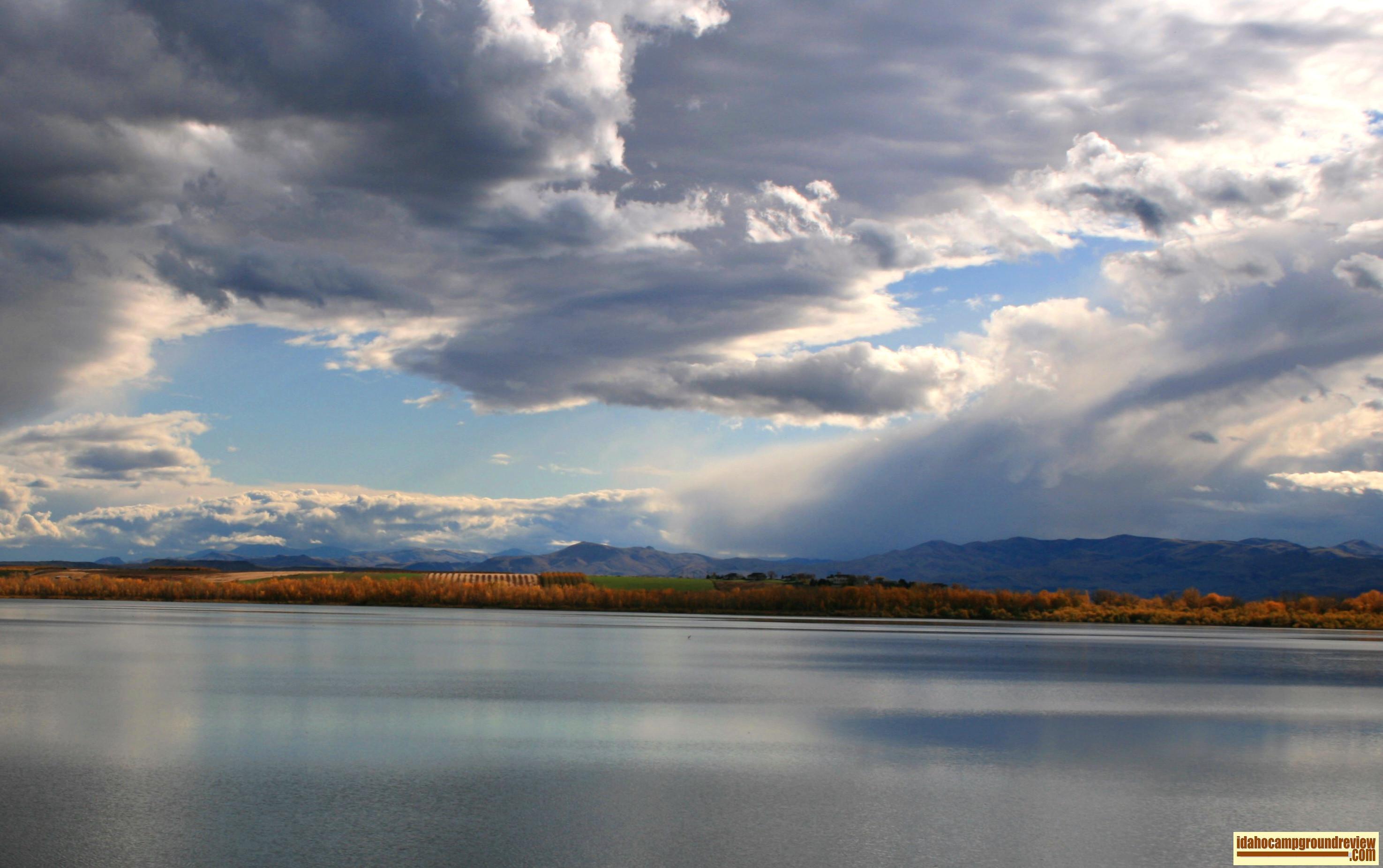 Photo Gallery | Free picture of Lake Lowell in the fall with Owyhee  mountains in the background near Nampa Idaho